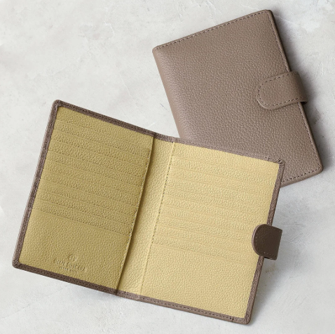 Large Capacity Multi Card Case